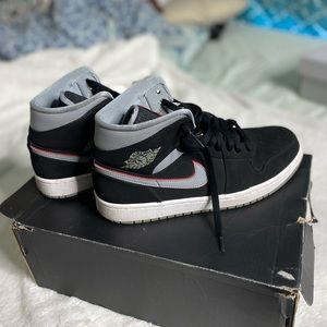 Mens Air Jordan 1 Mid
